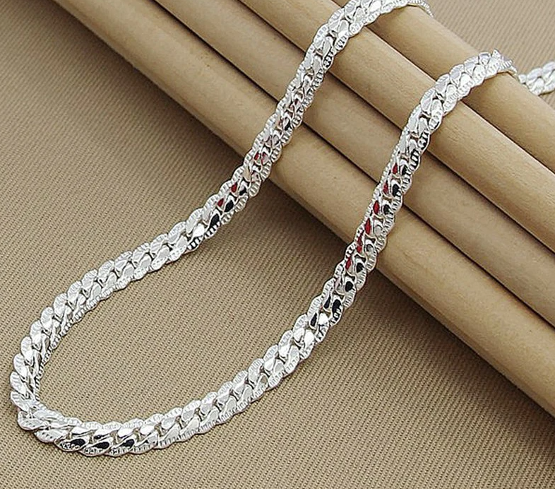 Luxurious necklaces