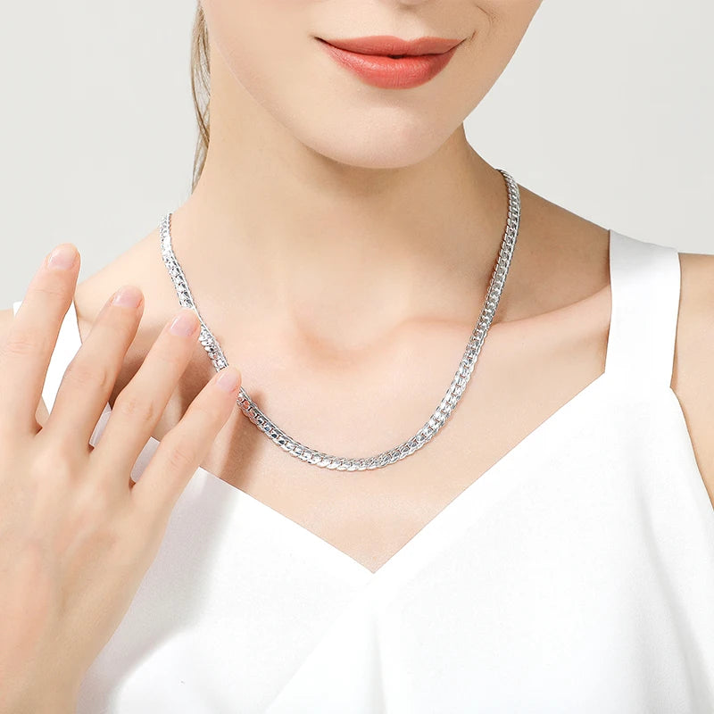 Luxurious necklaces