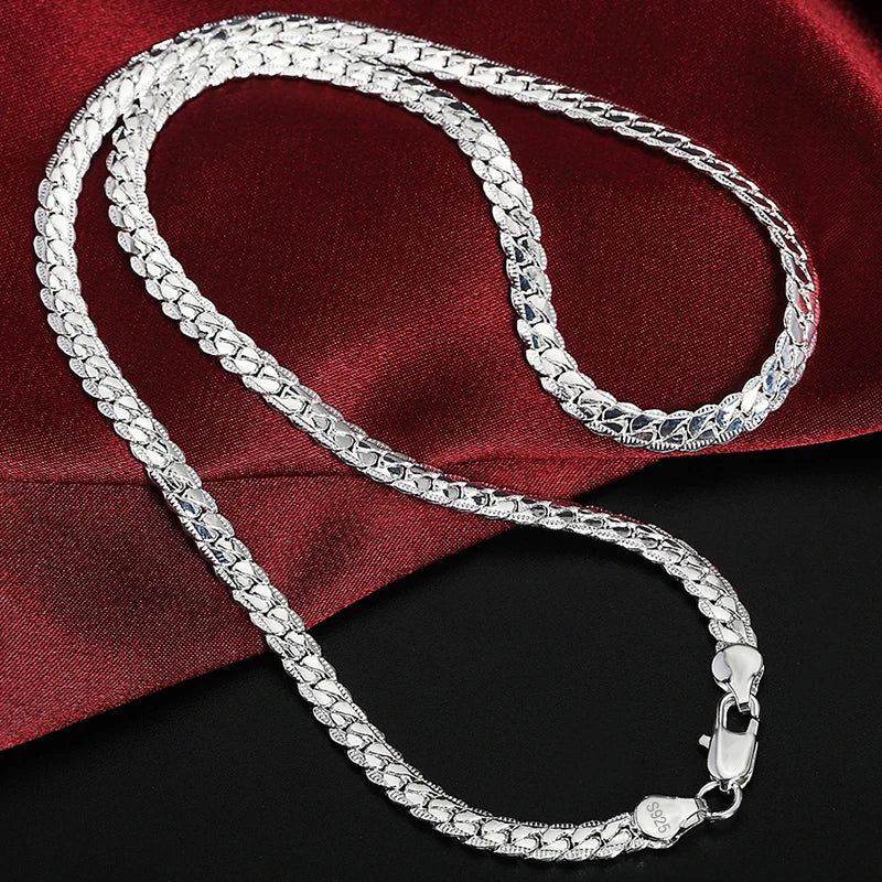 Luxurious necklaces
